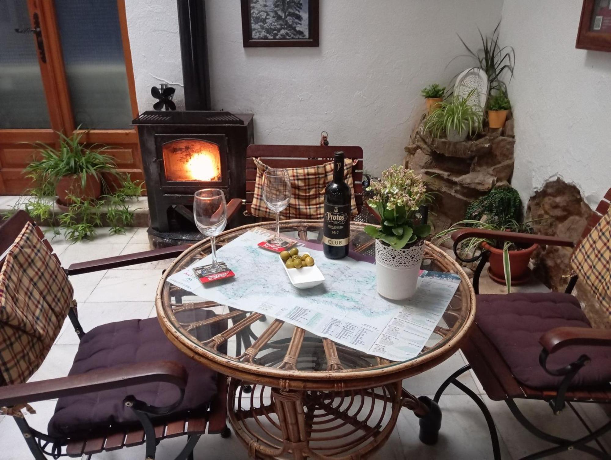 Hostal Rural Marques De Zahara Zahara De La Sierra Luaran gambar